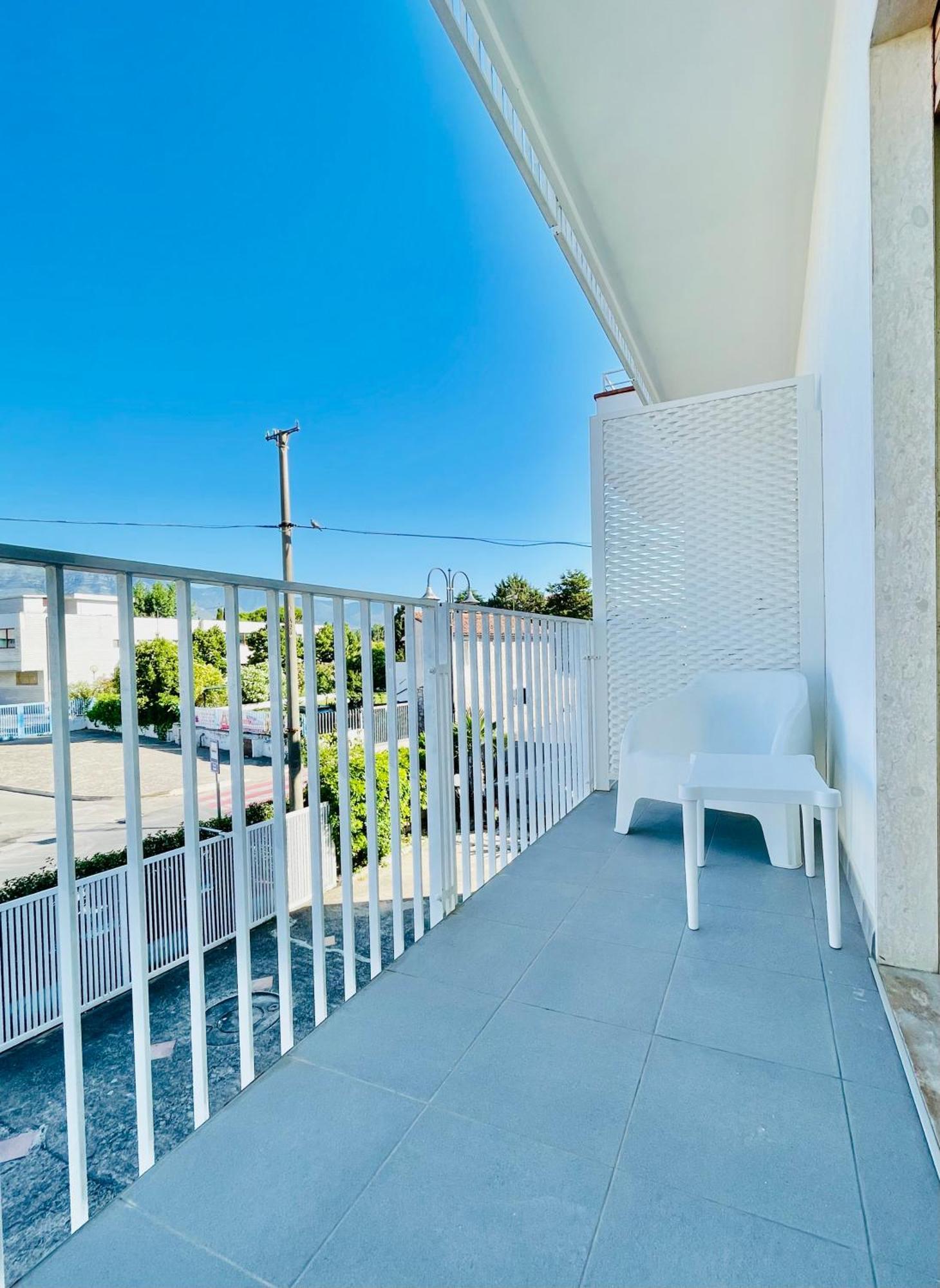 Minturnae Hotel Scauri  Exterior photo