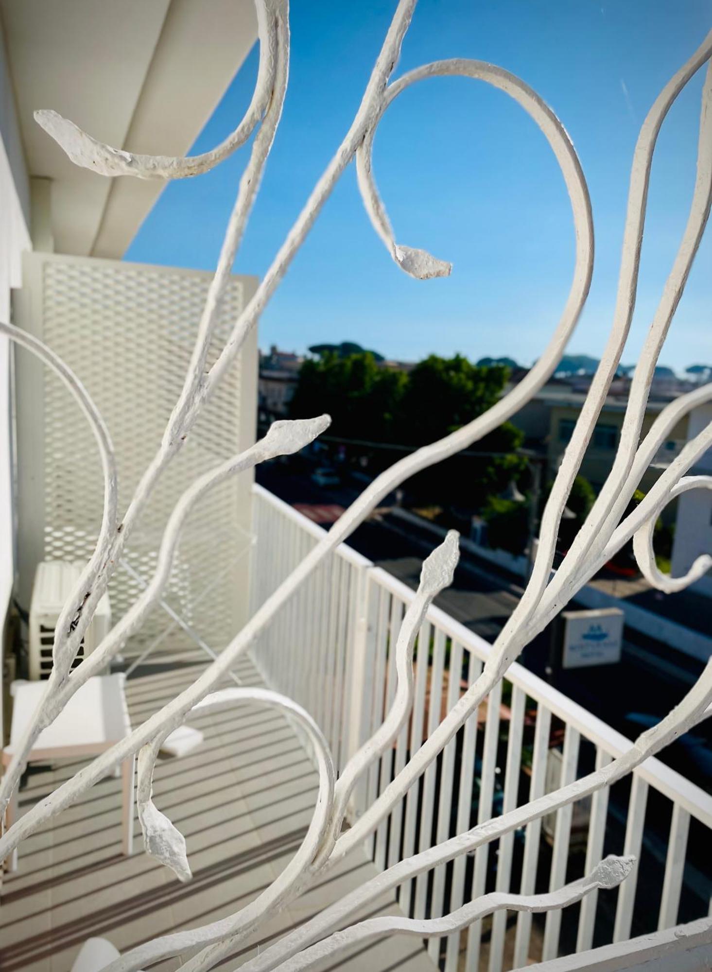 Minturnae Hotel Scauri  Exterior photo